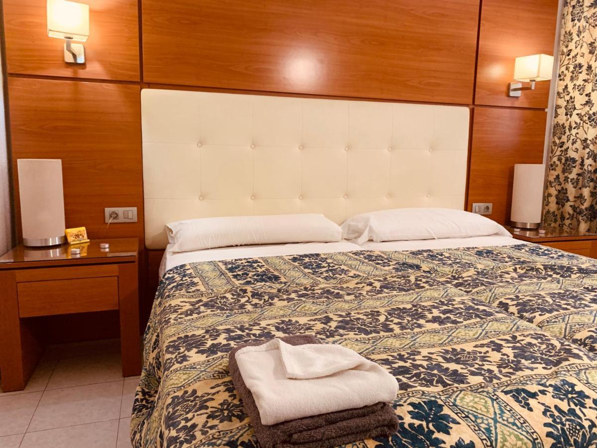Pondemar Apartaments Vistas Playa Feñabe Εξωτερικό φωτογραφία