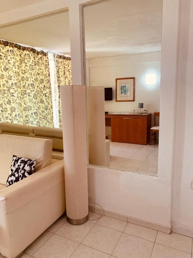 Pondemar Apartaments Vistas Playa Feñabe Εξωτερικό φωτογραφία