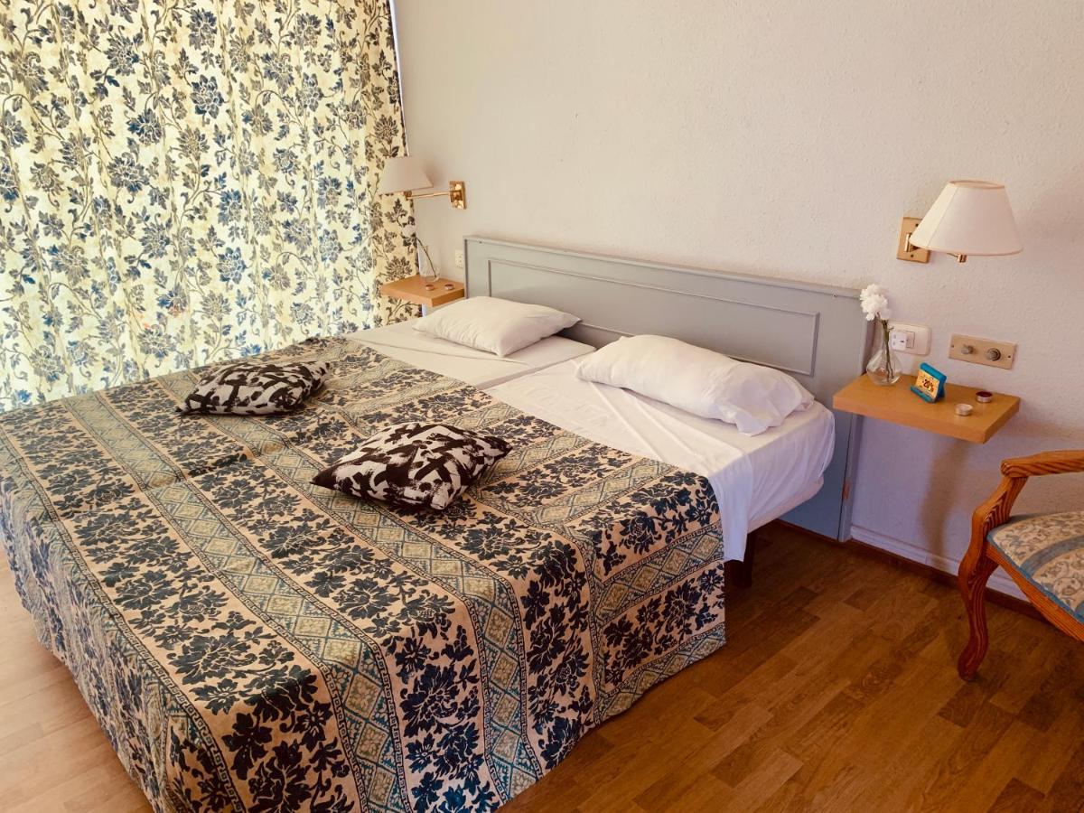 Pondemar Apartaments Vistas Playa Feñabe Εξωτερικό φωτογραφία